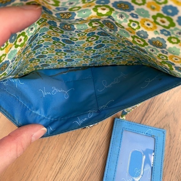 Vera Bradley Magnetic Closure Wallet Clutch - Picture 8 of 11